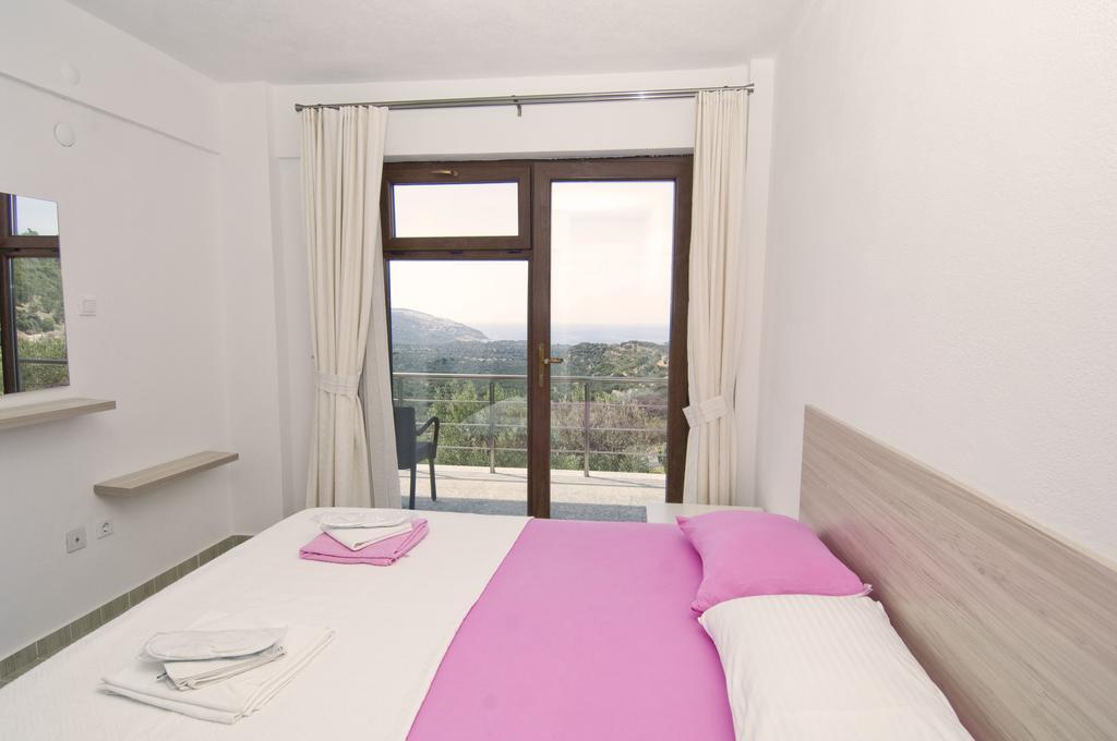 Evim Zeytinlik Pension Gulpinar Room photo